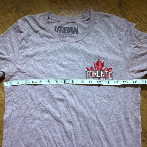 Urban Necessities Toronto TwojsKicks Sneakercon Graphic T-Shirt Mens Small - Picture 4 of 7